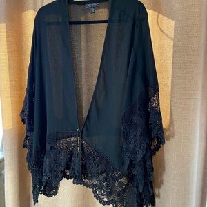 Forever 21 Black Lace Open-Front Kimono